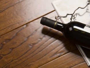 选地板记好这几条准没错